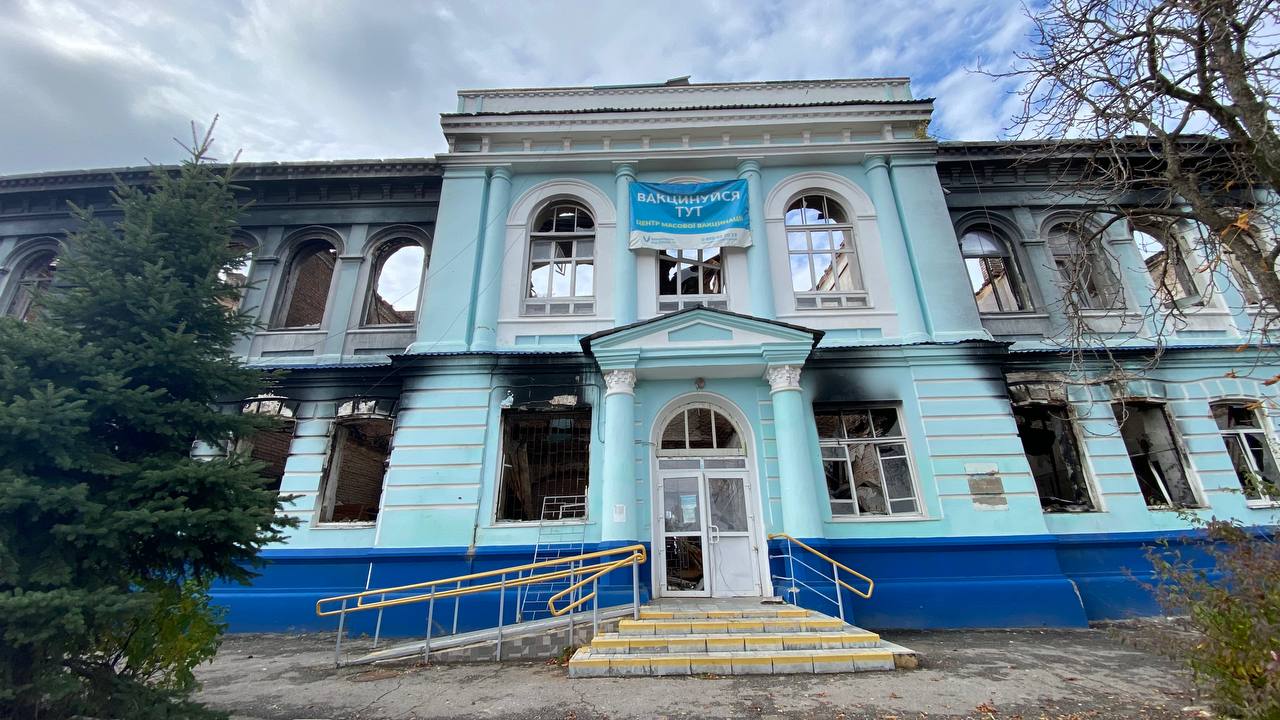 Зруйнований Ізюм - зображення 31